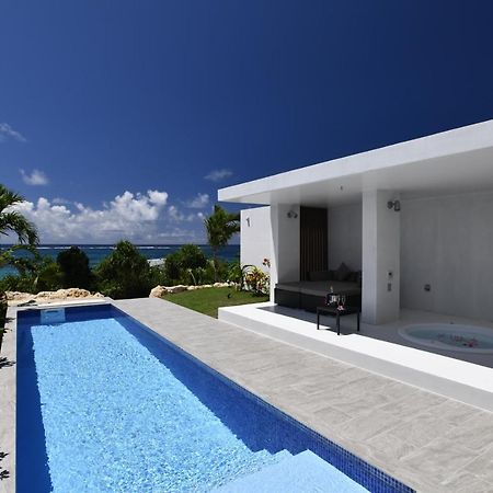 Feliz Villa Suite Miyakojima Ueno Miyakojima (Okinawa) Exterior foto
