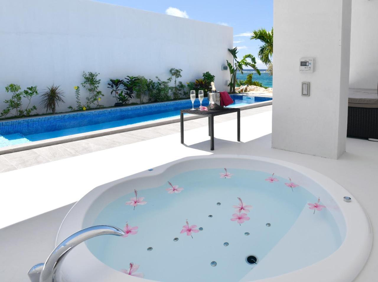 Feliz Villa Suite Miyakojima Ueno Miyakojima (Okinawa) Exterior foto
