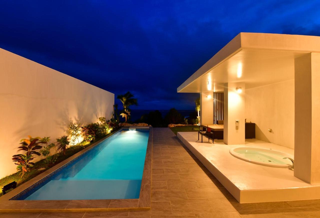 Feliz Villa Suite Miyakojima Ueno Miyakojima (Okinawa) Exterior foto