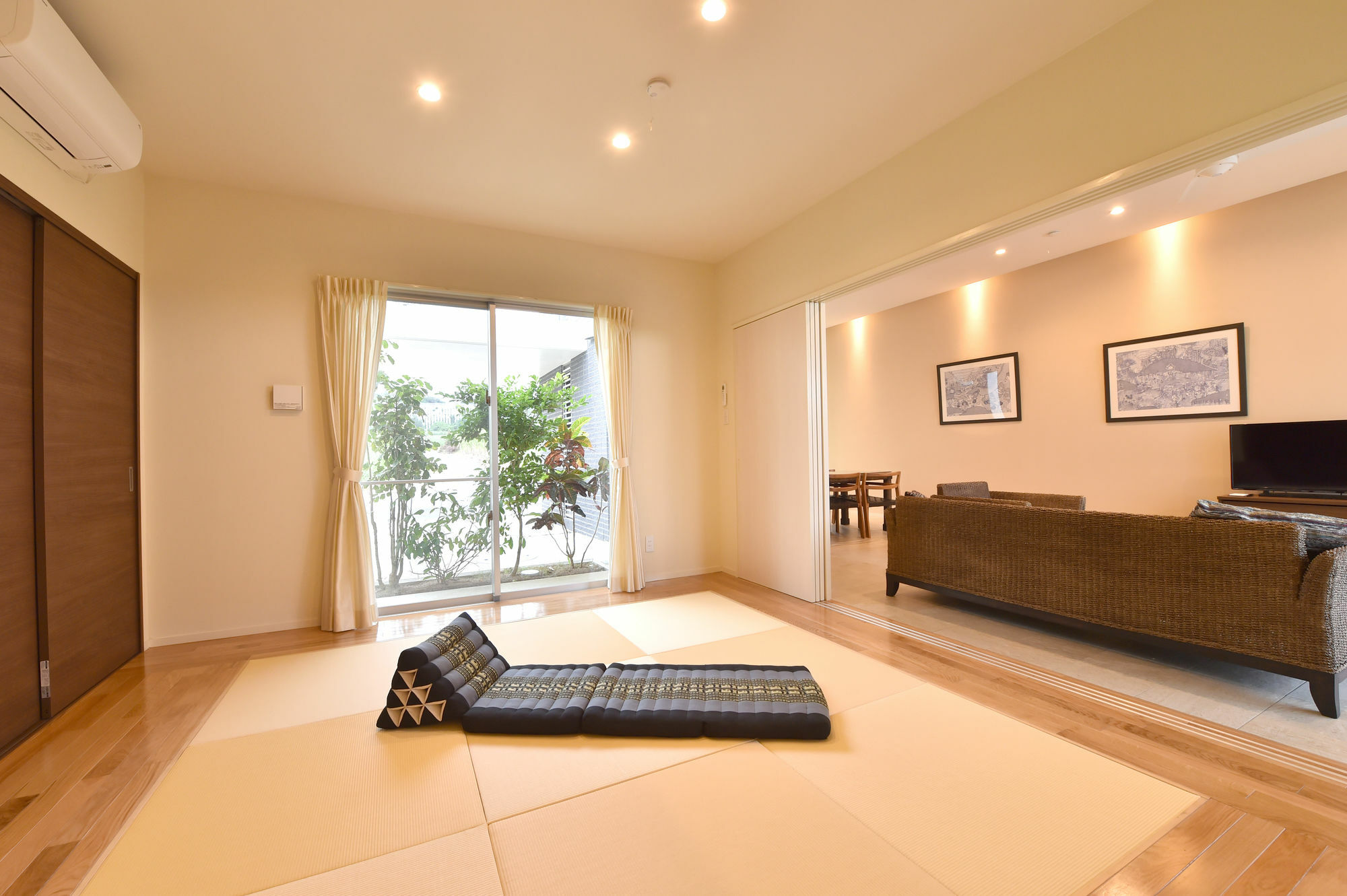 Feliz Villa Suite Miyakojima Ueno Miyakojima (Okinawa) Exterior foto